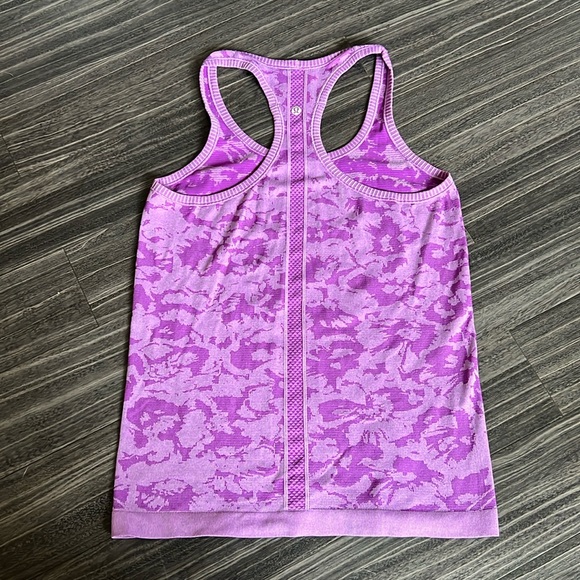 lululemon athletica Tops - Lululemon Swiftly Tech Racerback Tank